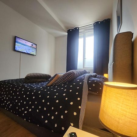 Nb Arrows Appartement De Standing En Hyper Centre Chartres Exterior foto