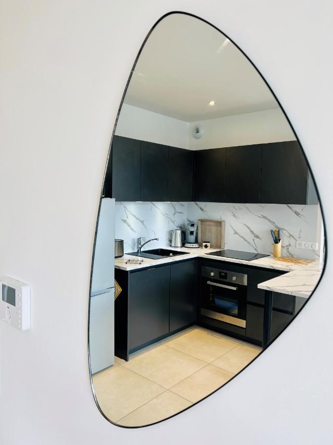 Nb Arrows Appartement De Standing En Hyper Centre Chartres Exterior foto